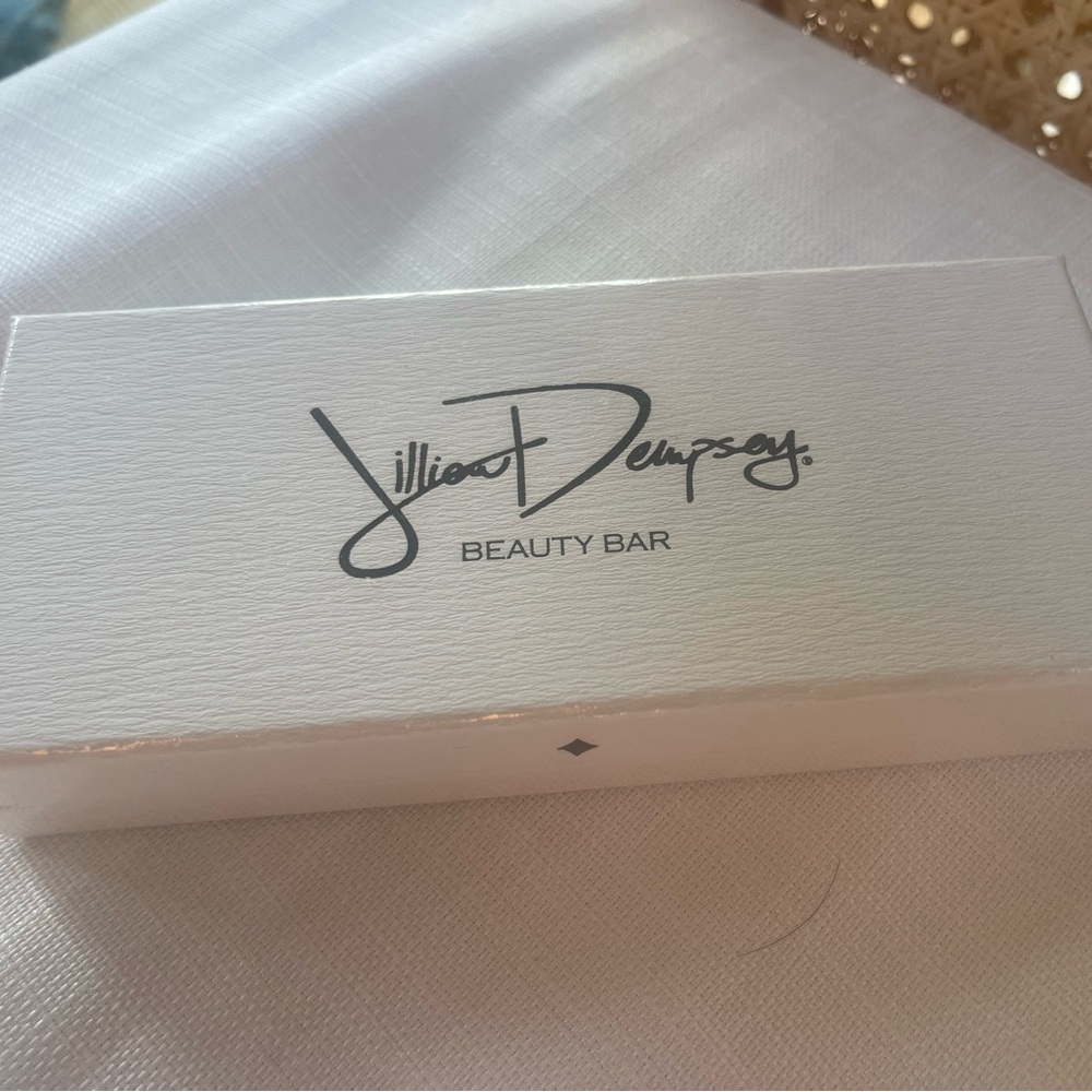 Jillian Dempsey Beauty Bar